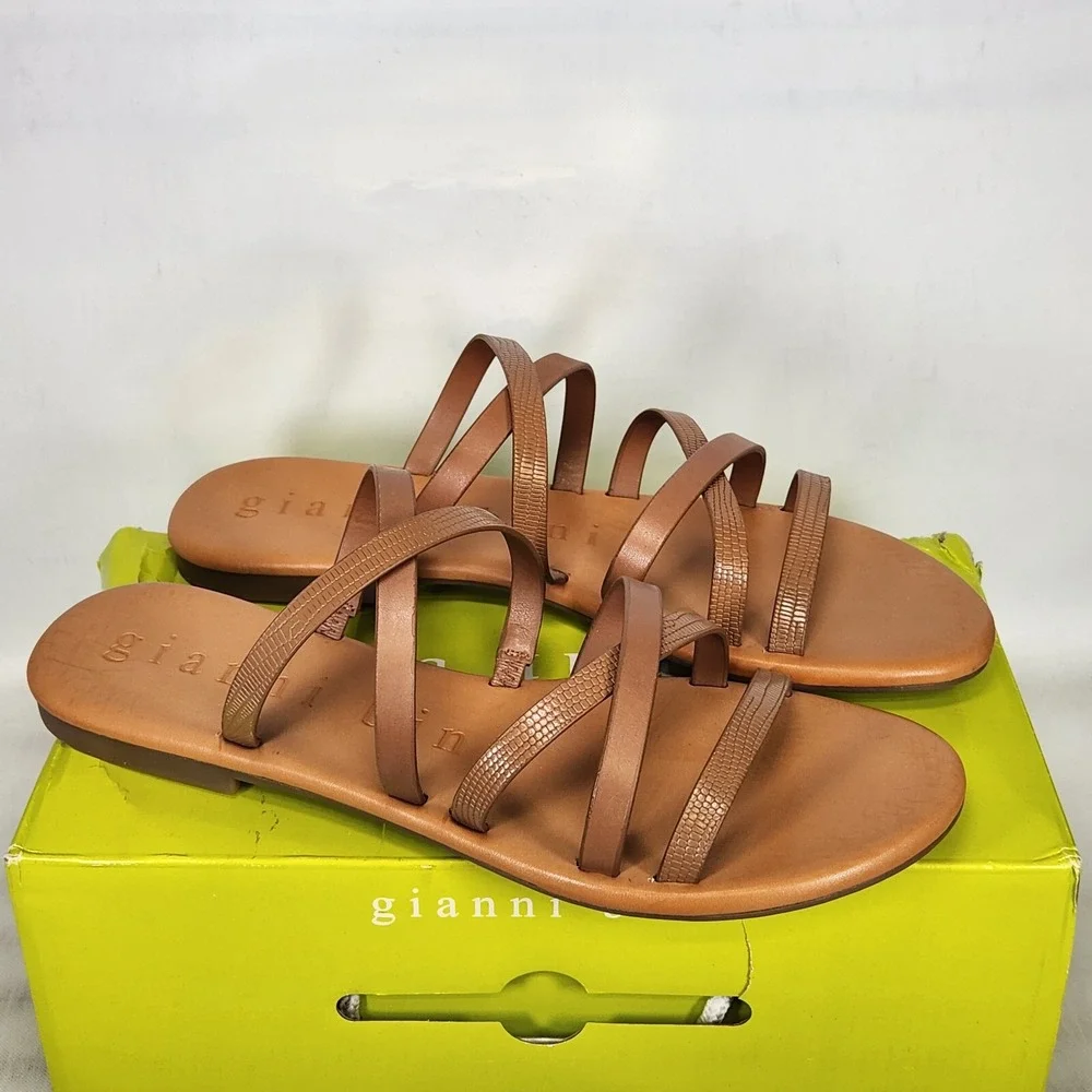 Gianni Bini Loreen Strappy Flat Sandals Vacay Tan Brown Women Size 11 M New - Picture 2 of 7